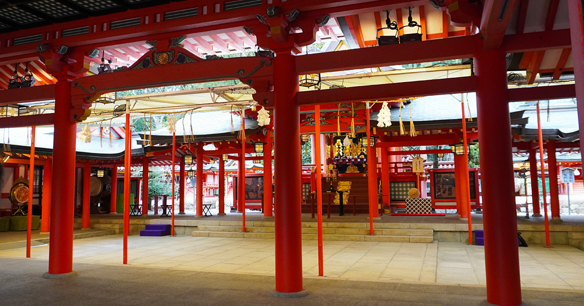 神戸市中央区・生田神社の境内の様子