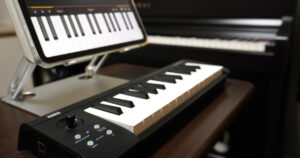 神戸三宮の大人向けピアノレッスンで使用しているiPadとMIDIキーボードによる練習環境